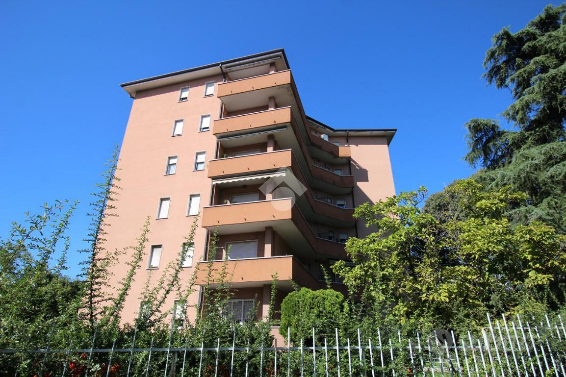 4 LOCALI A BRESCIA