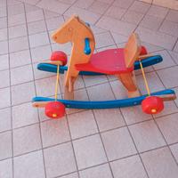 Cavallino di legno, Box Chicco, vasino e riduttore