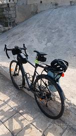 bici da corsa viaggio bikepacking  cicloturismo