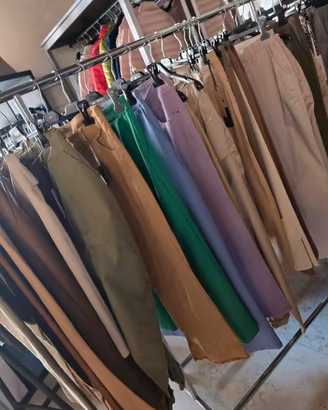 Abbigliamento in stock