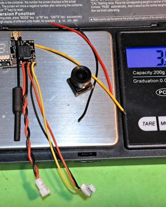 VTX 200 mW 5 8 Ghz+ cam 1200 tvl