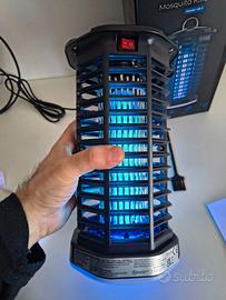 Lampada Zanzariera con luce addizionale