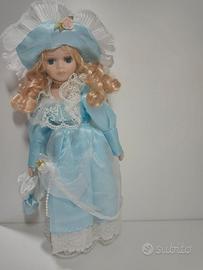 bambola porcellana Cristina