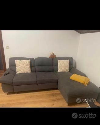 Divano letto con penisola