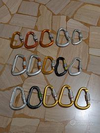 Moschettoni arrampicata varia misura