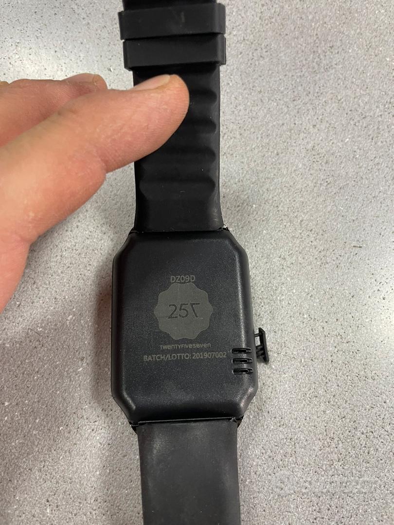 Smartwatch con SIM e GPS - Telefonia In vendita a Caserta