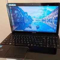 Toshiba 15.6" Intel core i7 500gb usb3 HDMI win10