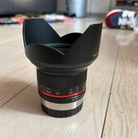 Samyang 12mm f/2 per Fuji X