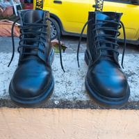 Dr.Martens