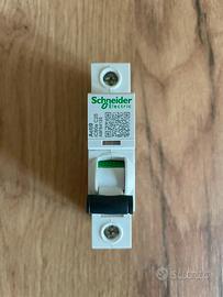 Magnetotermico 25A Schneider Electric