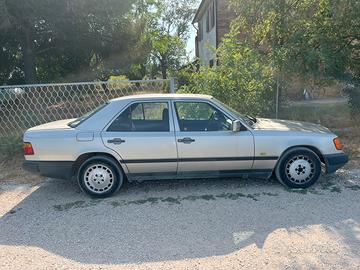 mercedes benz serie 200 (w124)