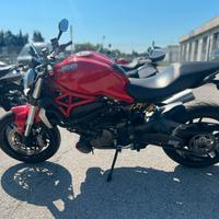Ducati Monster 1200