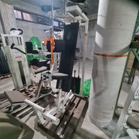 attrezzi technogym lux