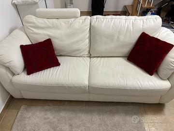 Divano bianco in vera pelle