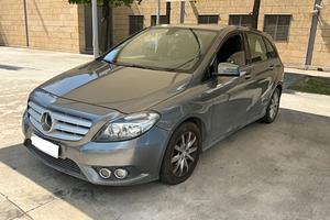Mercedes-benz B 180 CDI BlueEFFICIENCY Premium