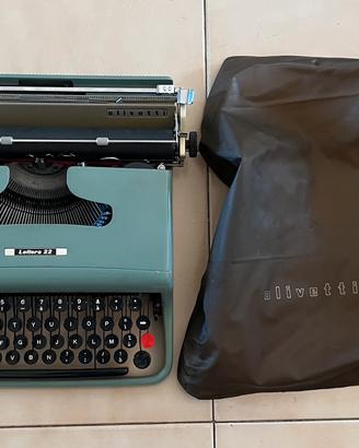 Macchina da Scrivere Olivetti Lettera 22