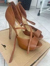 Sandalo Bershka taglia 36