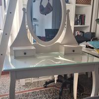 Toeletta con specchio Hemnes Ikea