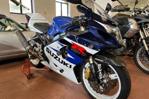 SUZUKI GSX R 750