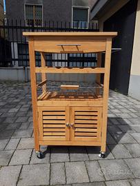 Carrello portavivande, isola, cantina