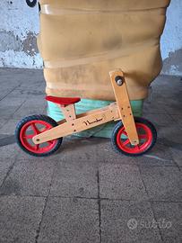 bicicletta di legno