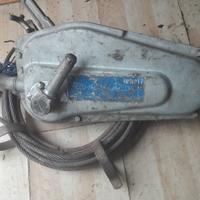 martinetto per posatura reti metalliche ecc.