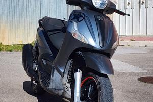 Piaggio Beverly 300 S