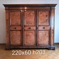 Armadio 3 ante in legno massello stile classico