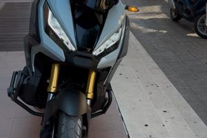 Honda x-adv 750 perfetta accessoriata