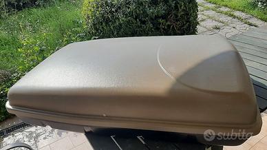 Guscio portatutto per auto