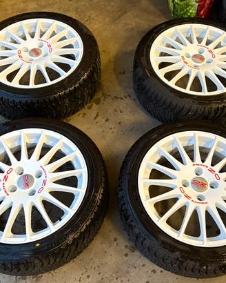 Cerchioni OZ Superturismo + gomme 4 stagioni
