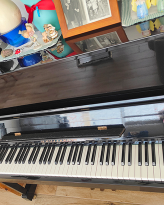 Pianoforte verticale H.Willermann