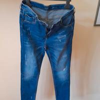 Jeans Guess 16 anni