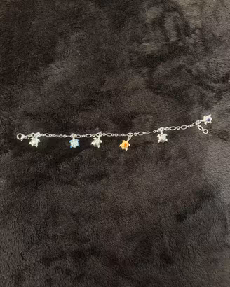Bracciale con tartarughine colorate