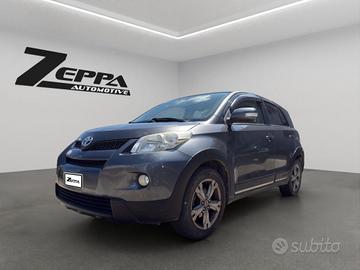 TOYOTA Urban Cruiser 1.4 D-4D AWD Luxury