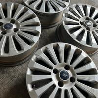 4 cerchi in lega  Ford Fiesta