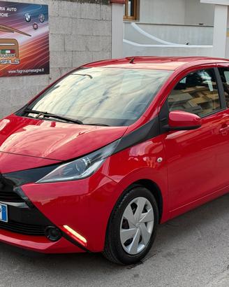 Toyota Aygo 1.0 VVTi 69CV 5P CAMERA LED - 2017
