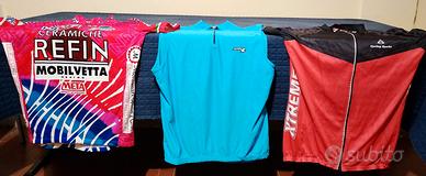 abbigliamento ciclismo   prezzo 3 € X 1 articolo