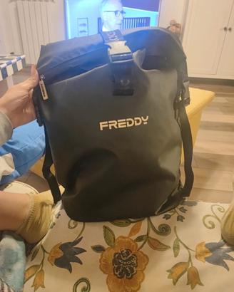 zaino Freddy 
