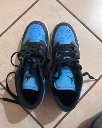 Scarpe nike  air jordan 1 low