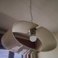Lampadari a soli 10 euro ciascuno