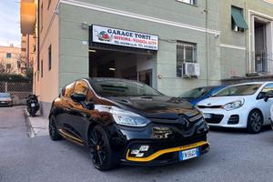 Renault Clio TCe 220CV 5p R.S. Trophy AKRAPOVIC