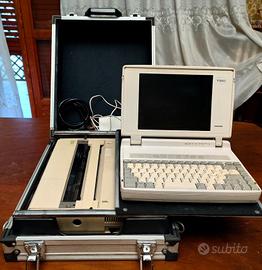 Laptop Toshiba 1850 stampante e valigetta vintage