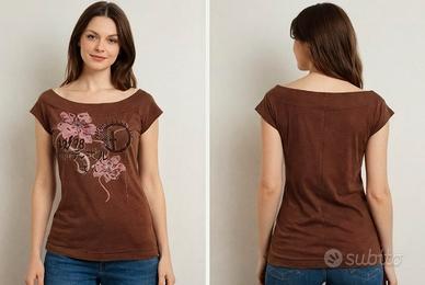 T-shirt Diesel Vintage Marrone – Scollo a Barca co