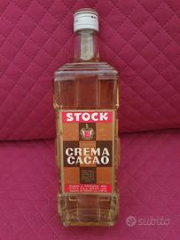BOTTIGLIA  DI  CREMA  CACAO  STOCK