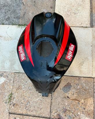 serbatoio aprilia rs 125