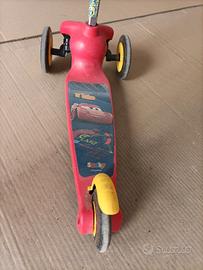 Monopattino bambino cars 3