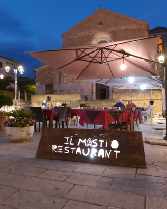 Ristorante di cucina tipica locale Il Mastio