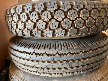Cerchi e gomme  4.50 - 10 per carrello appendice