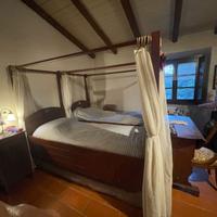 2 Letti singoli a baldacchino, legno massello,